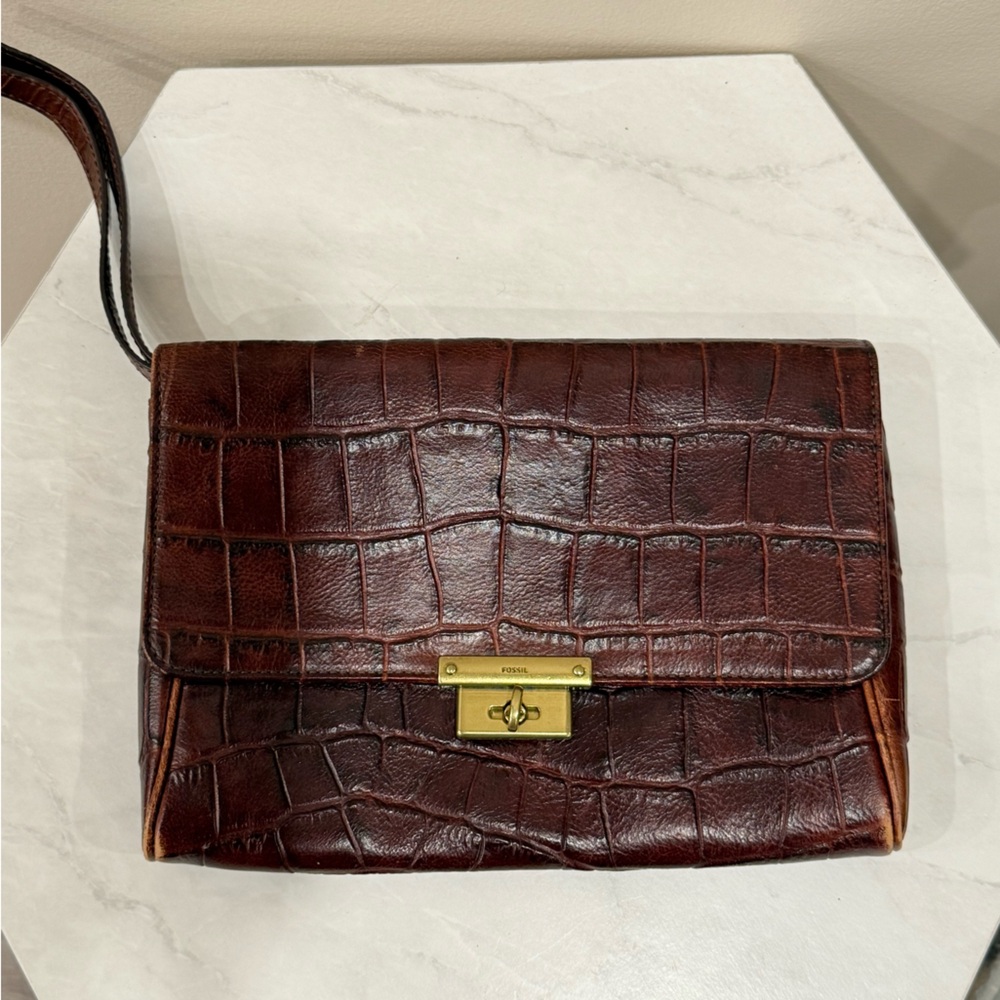 Fossil Elegant Brown Crocodile Pattern Clutch Euc - image 8